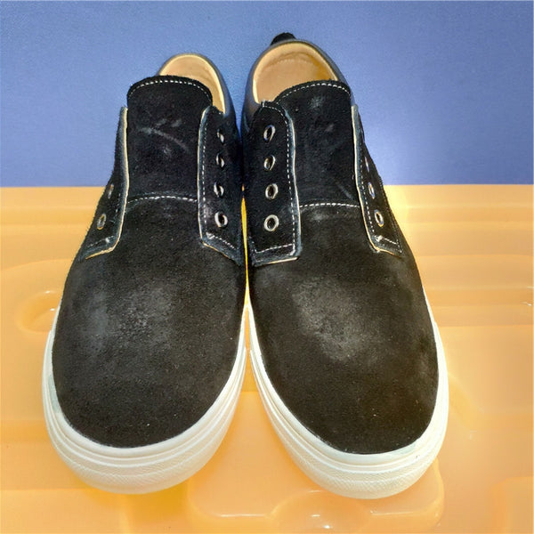 Swede leather casual shoes for leg length discrepancy