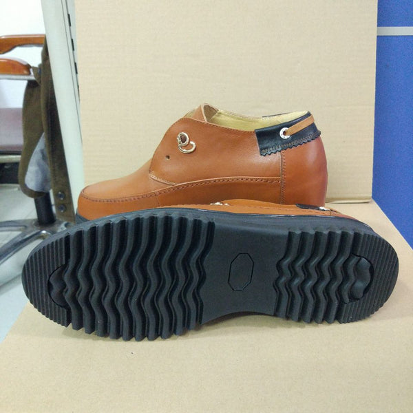 Leg length discrepancy shoes with Invisible shoe lifts