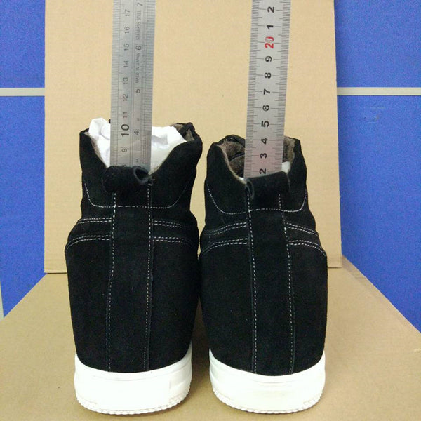 Leg length discrepancy boots for uneven legs