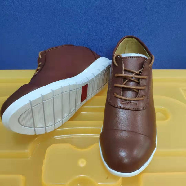 A women corrective Leg length discrepancy shoes for uneven legs