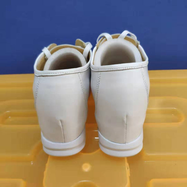 A women corrective Leg length discrepancy shoes for uneven legs